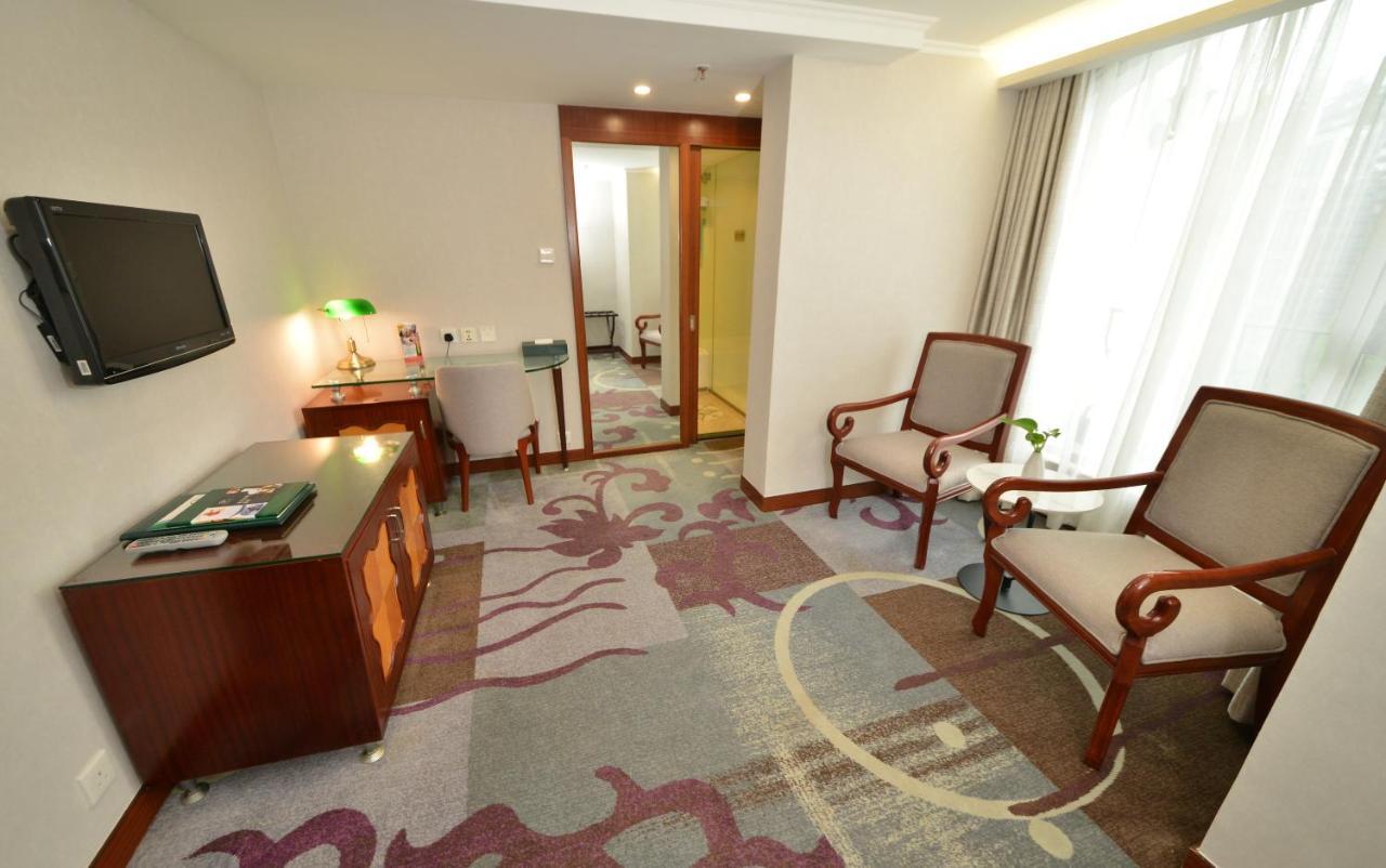 Hotel Guia Macao Esterno foto